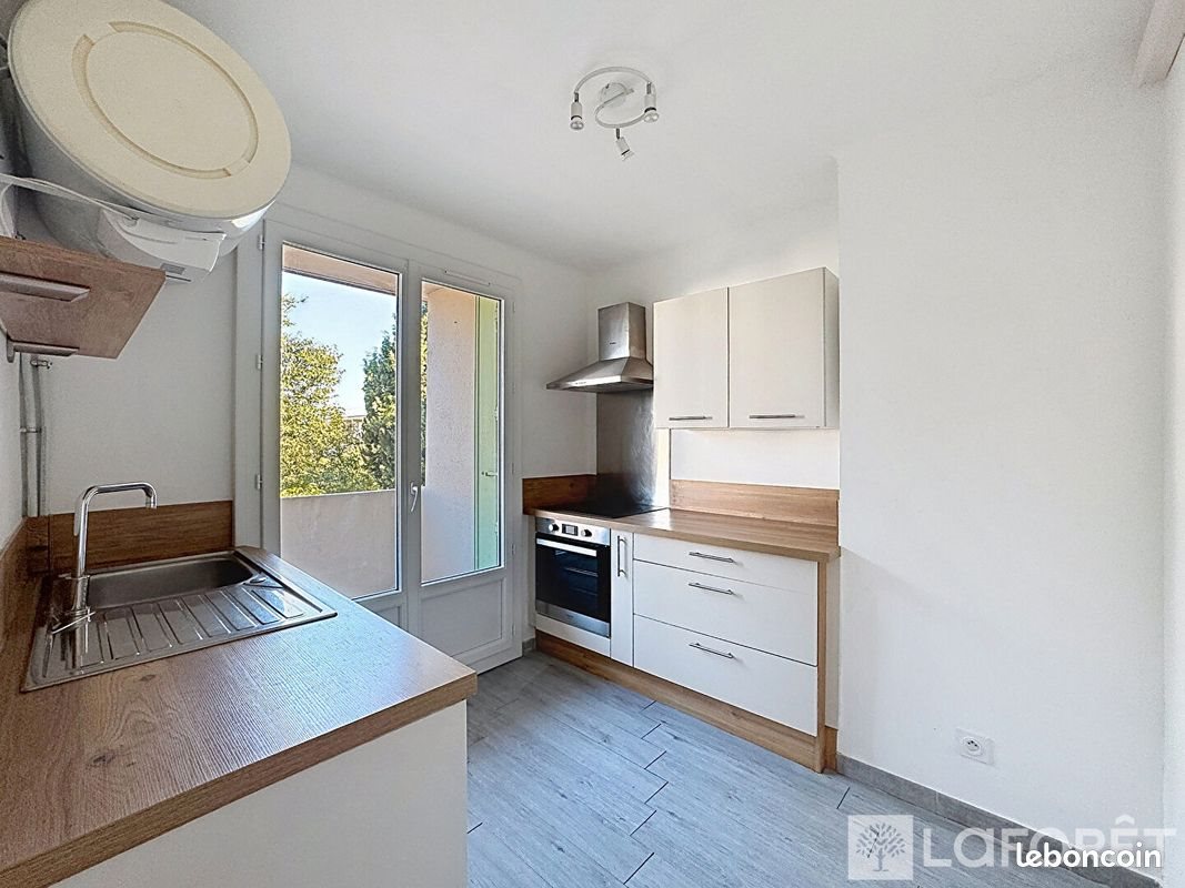 Appartement à louer, 62m², Orange
