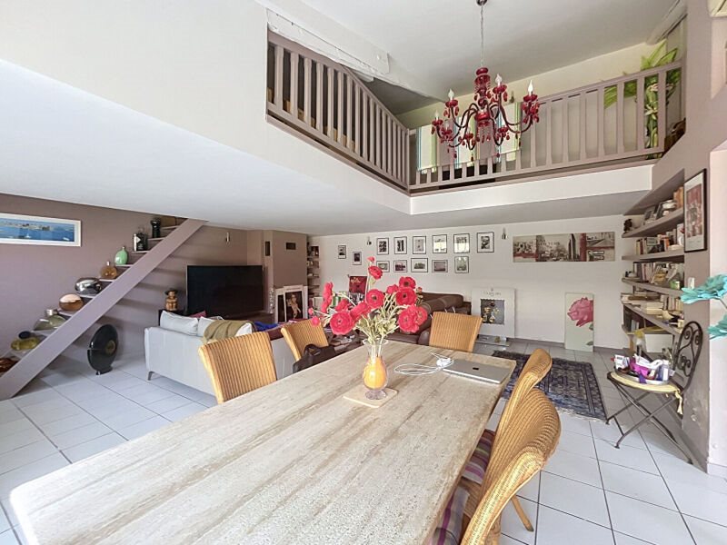 Maison à vendre, 136m², Orange