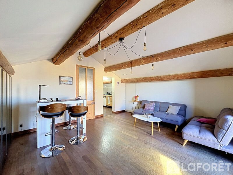 Appartement à louer, 54m², Jonquières