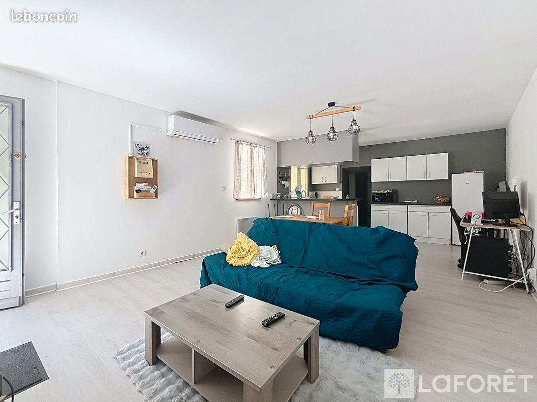 Appartement à louer, 61m², Mornas