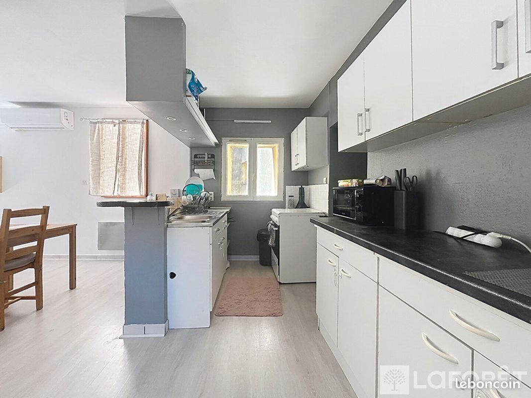 Appartement à louer, 61m², Mornas