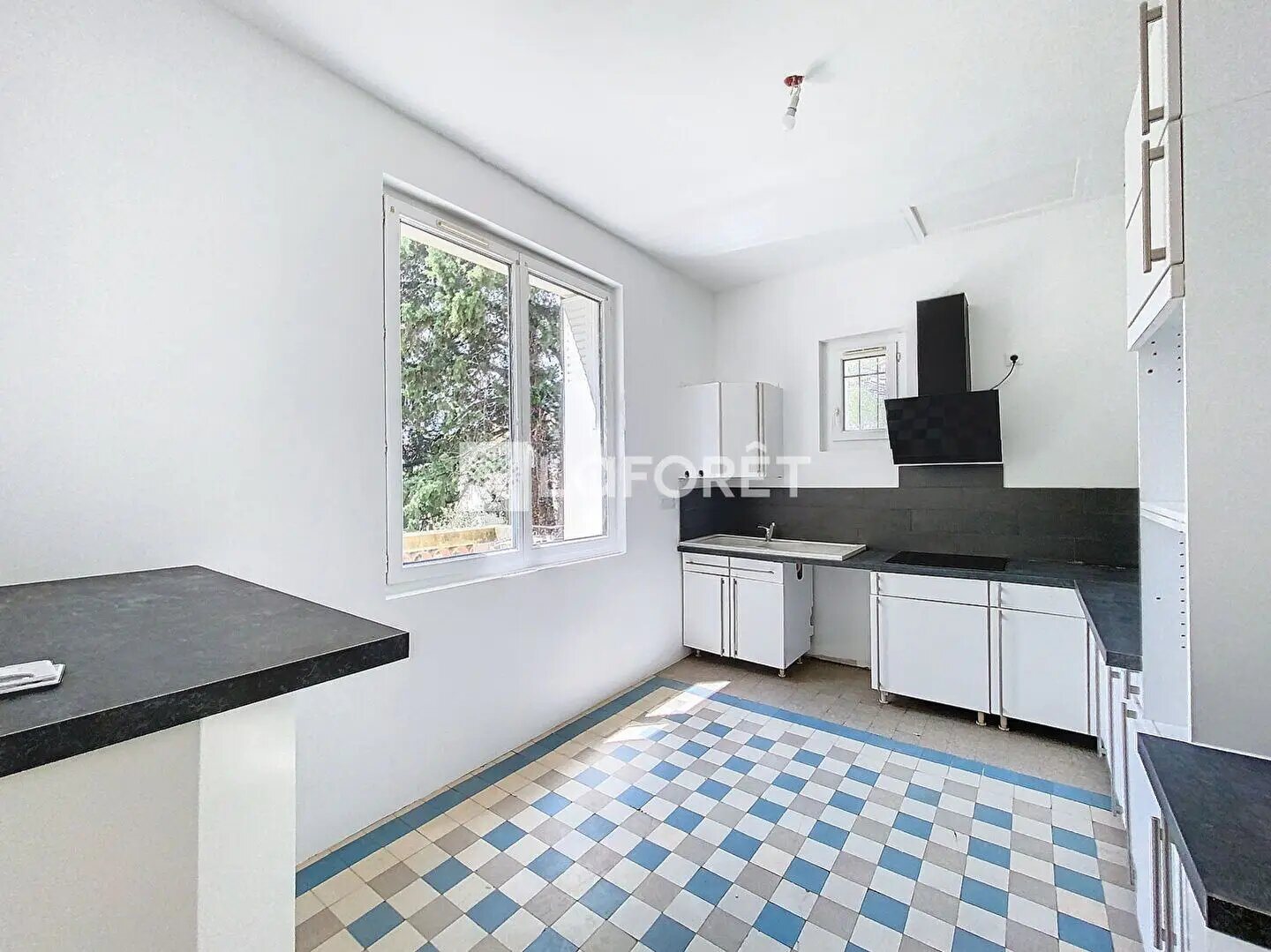 Appartement à louer, 70m², Orange