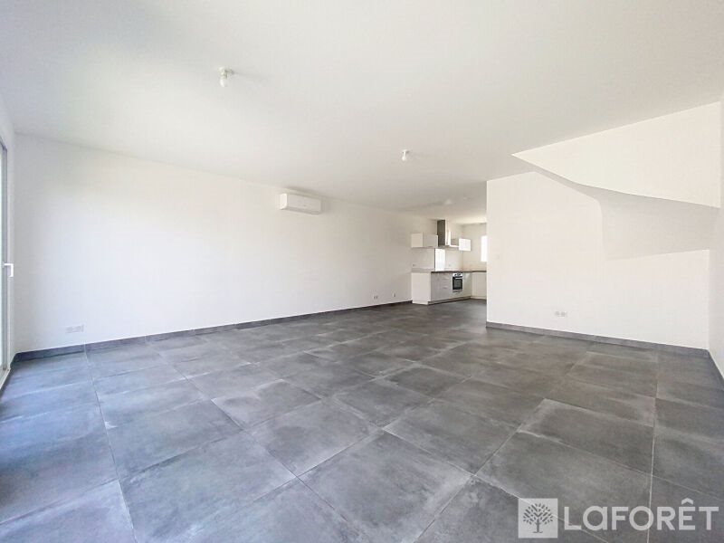 Maison à louer, 104m², Courthézon