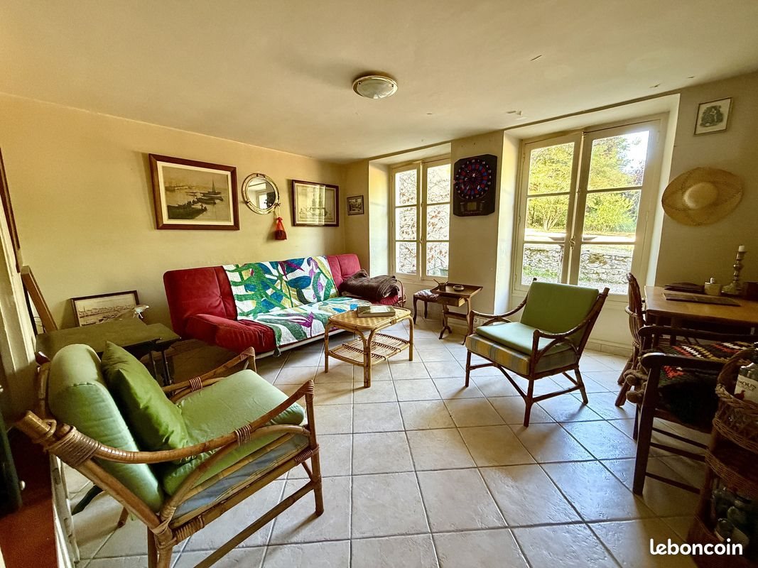 Maison à vendre, 160m², Valdivienne