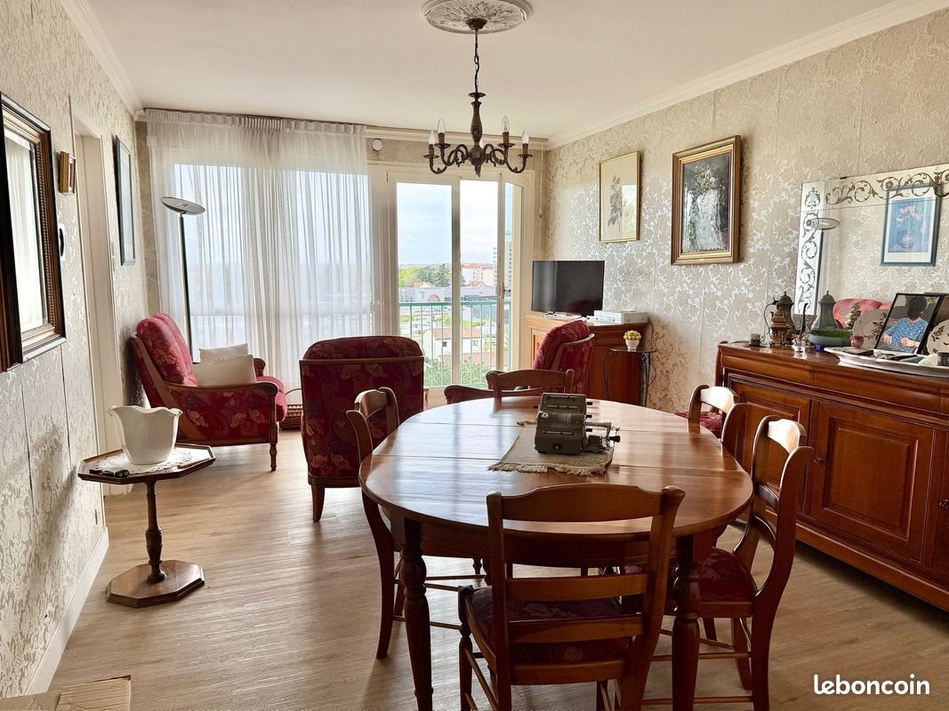 Appartement à vendre, 76m², Poitiers