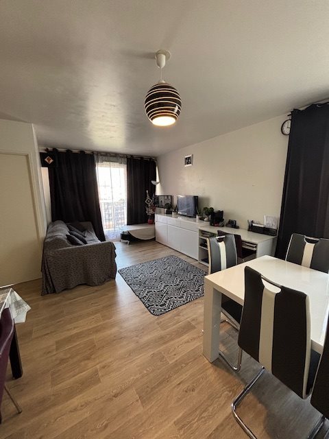 Appartement à vendre, 58m², Courcouronnes