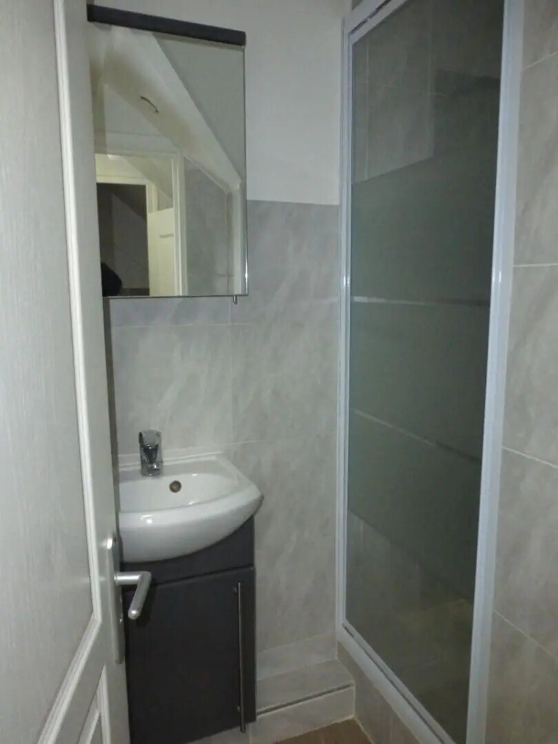 Appartement à louer, 21m², Bruyères-le-Châtel