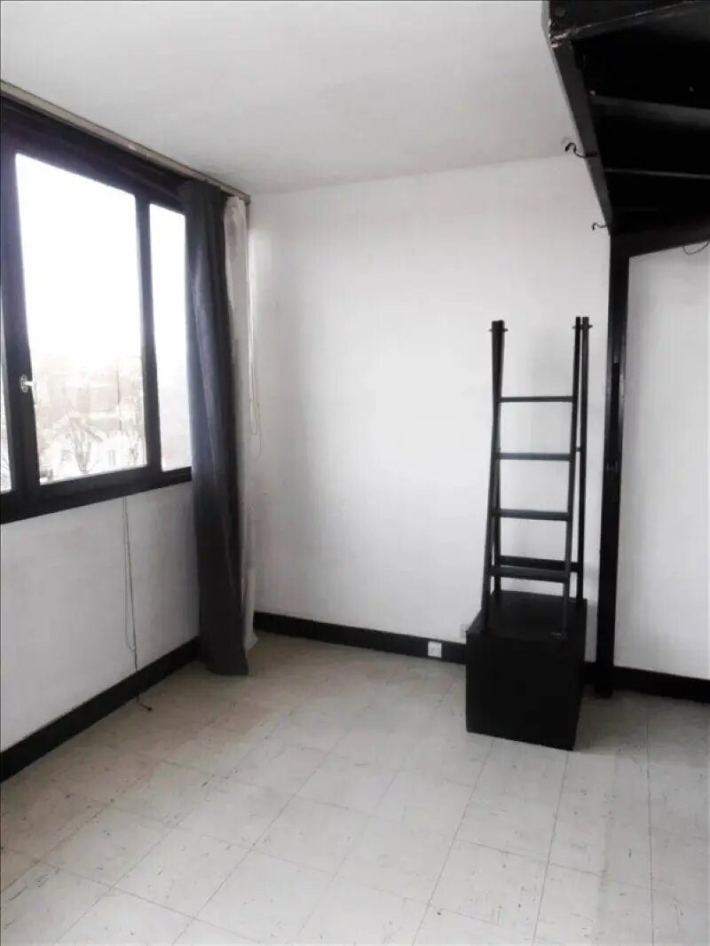 Appartement à louer, 29m², Nanterre
