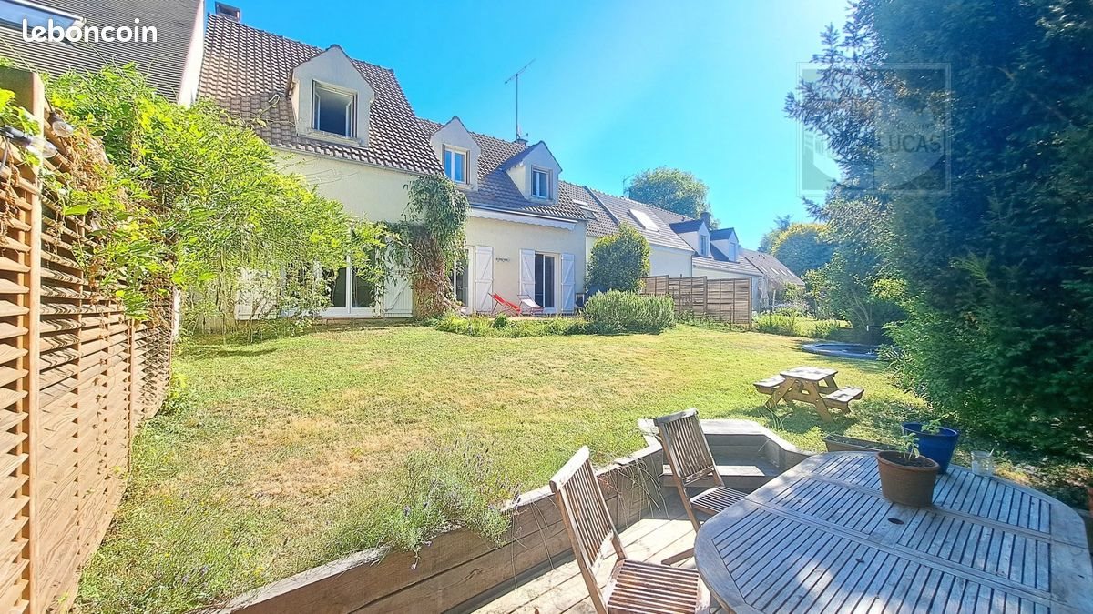Appartement à louer, 165m², Verrières-le-Buisson