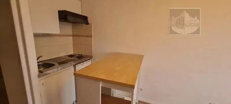 Appartement à louer, 16m², Sceaux
