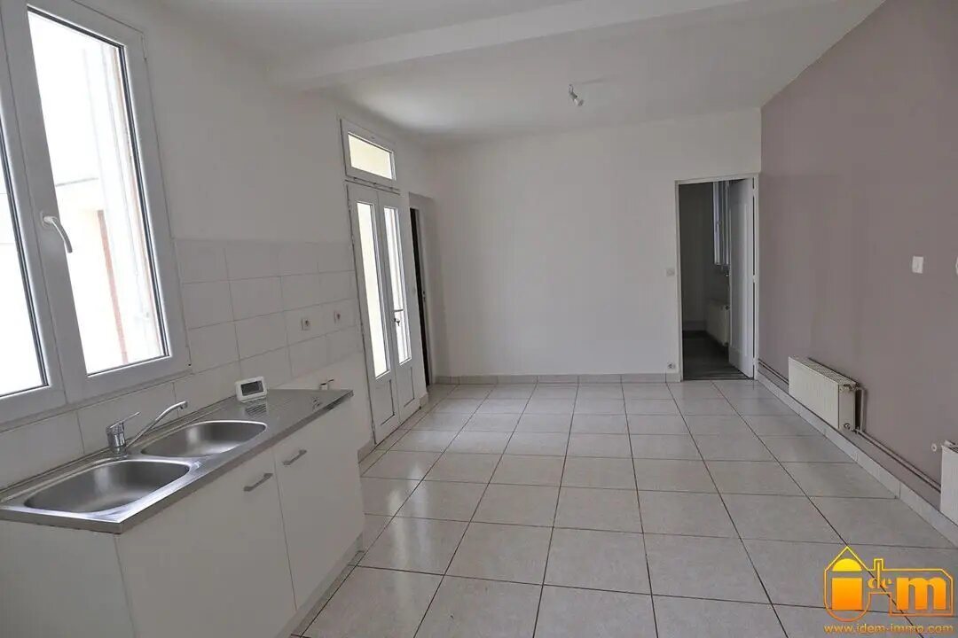 Maison à louer, 75m², Méréville