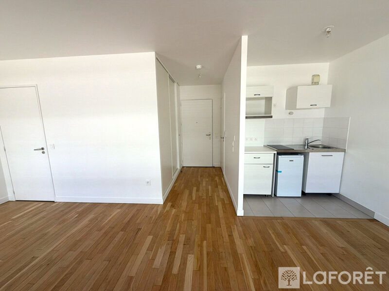Appartement à louer, 33m², Sèvres