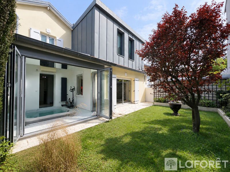 Maison à vendre, 167m², Sèvres