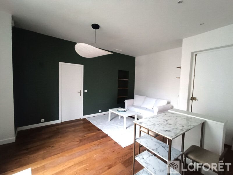 Appartement à louer, 33m², Sèvres