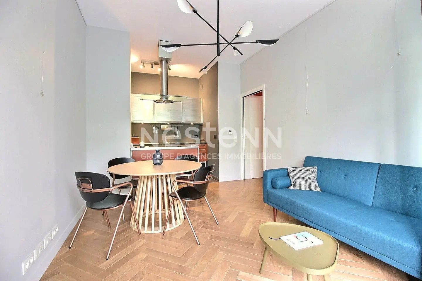 Appartement à louer, 55m², Courbevoie