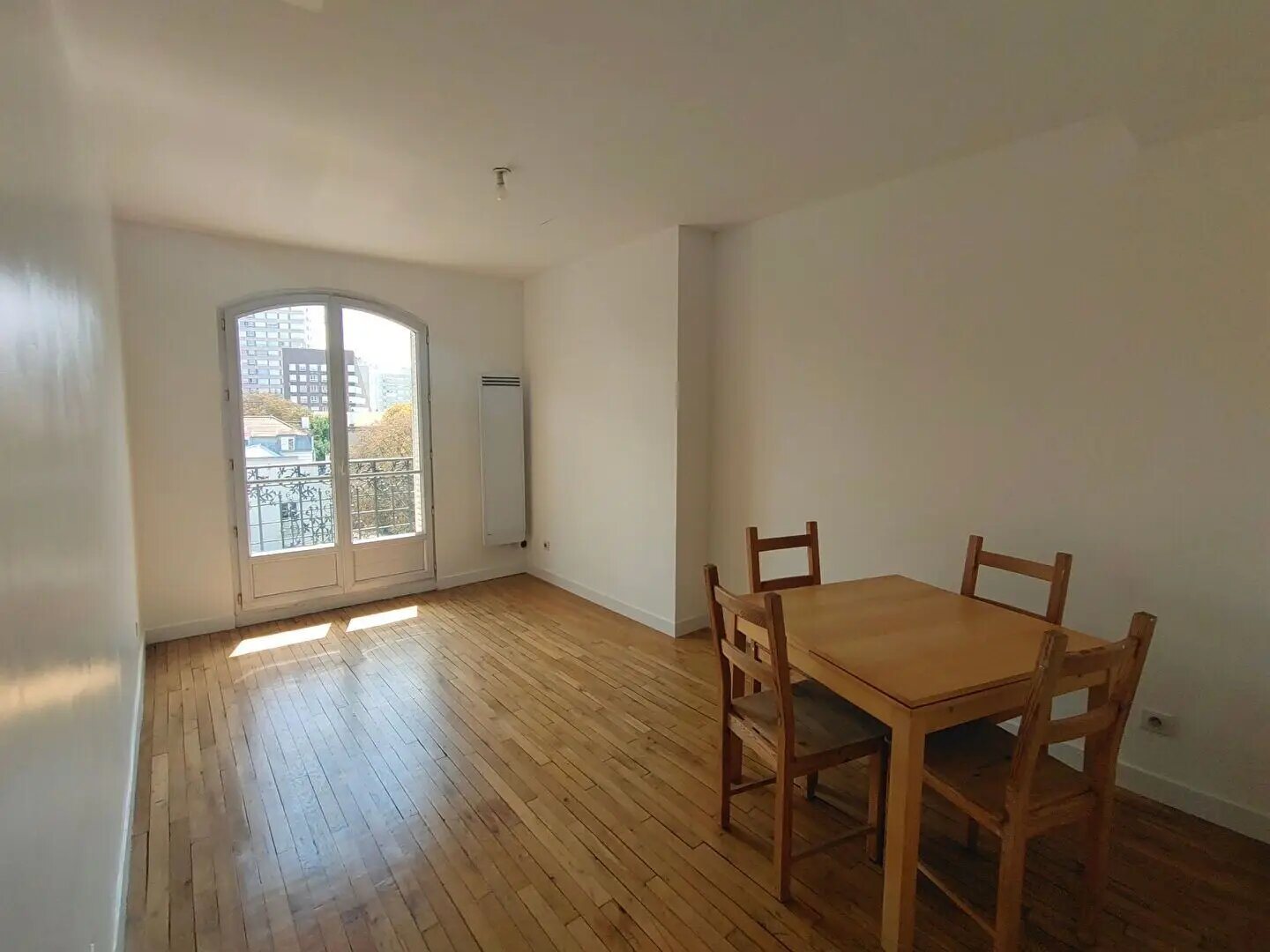Appartement à louer, 34m², Courbevoie