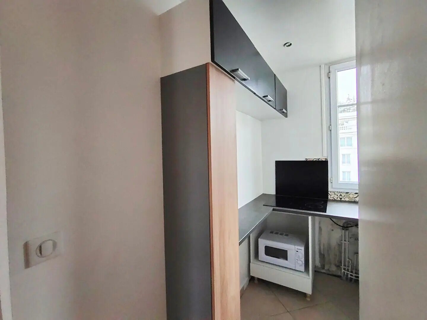 Appartement à louer, 34m², Courbevoie