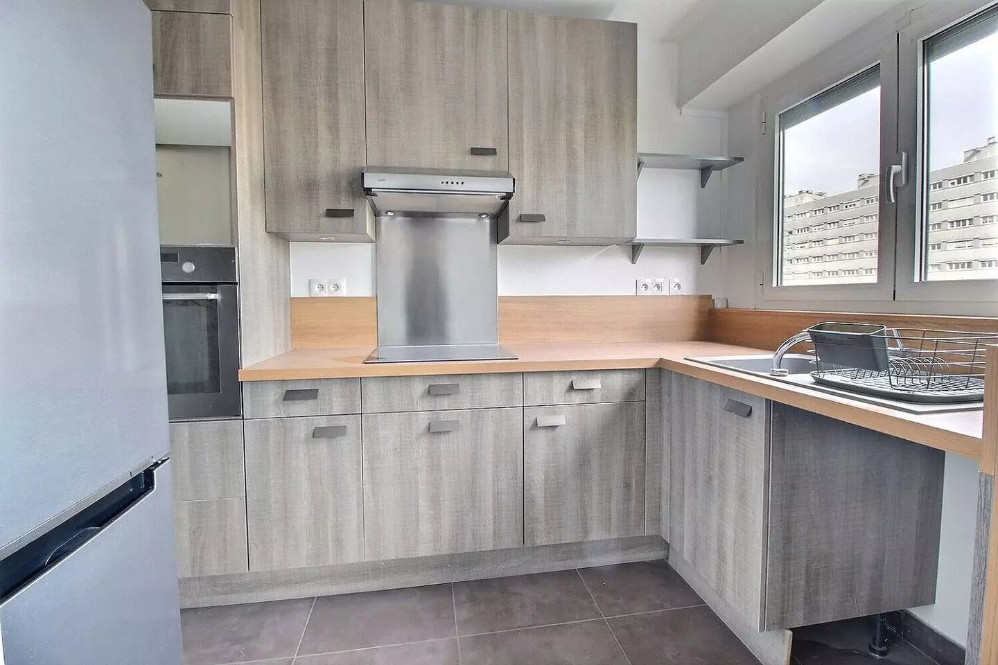 Appartement à louer, 41m², Courbevoie