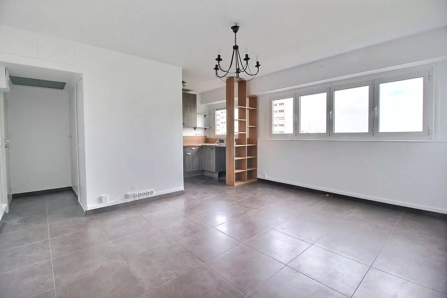 Appartement à louer, 41m², Courbevoie