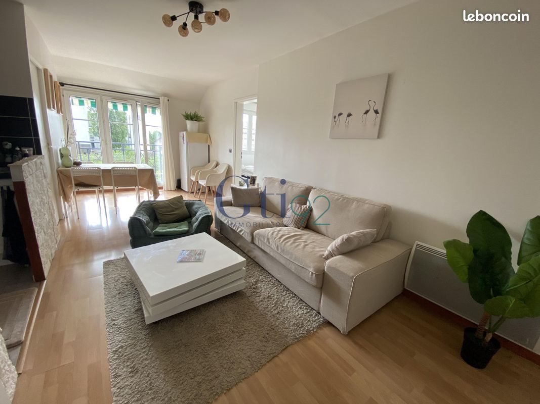 Appartement à louer, 48m², Clamart