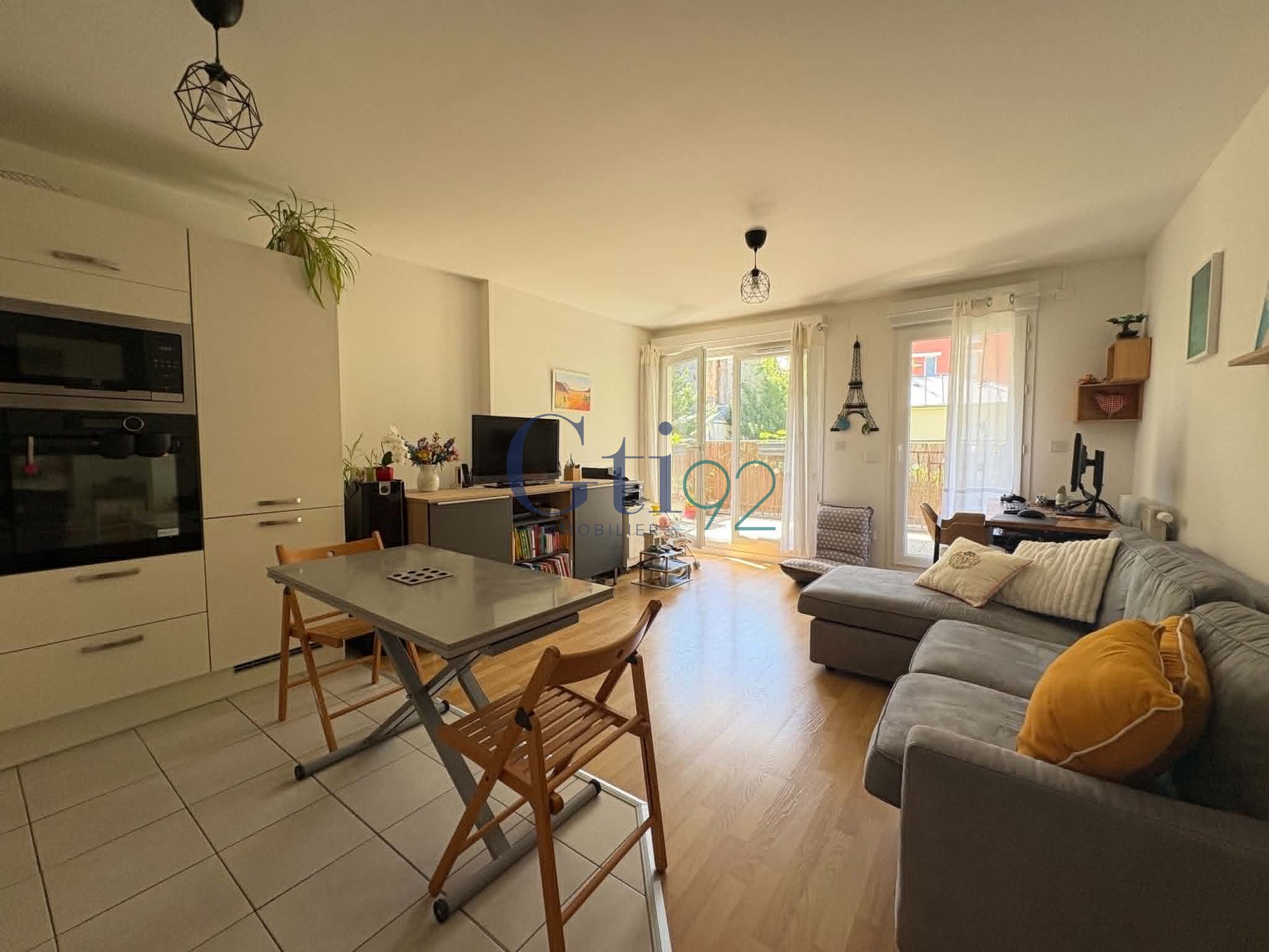 Appartement à vendre, 61m², Clamart