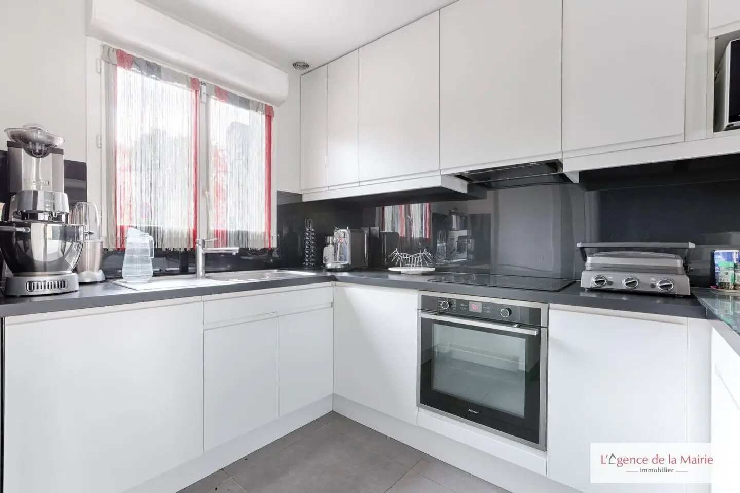 Maison à vendre, 187m², Saint-Maurice