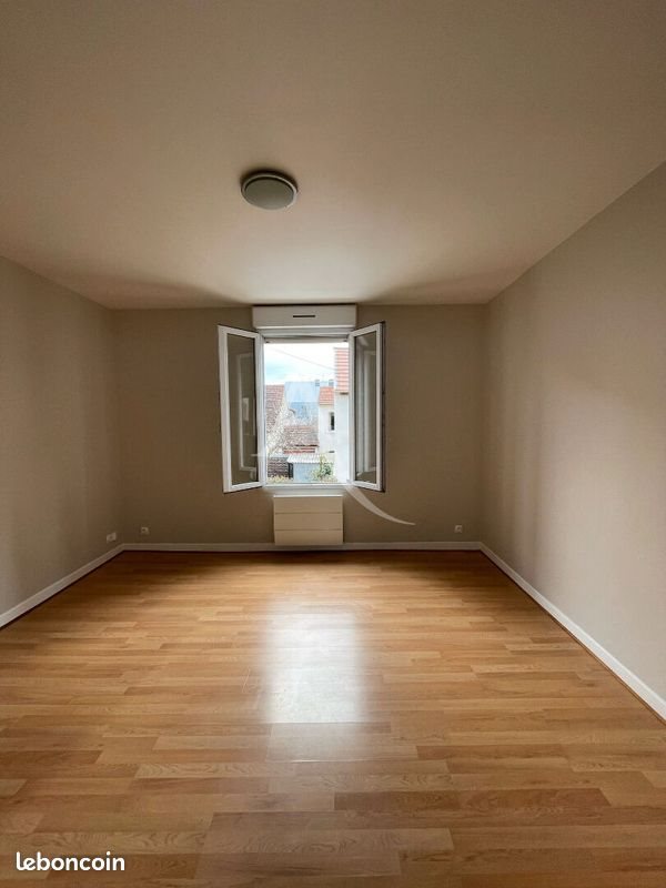 Appartement à louer, 29m², Gennevilliers