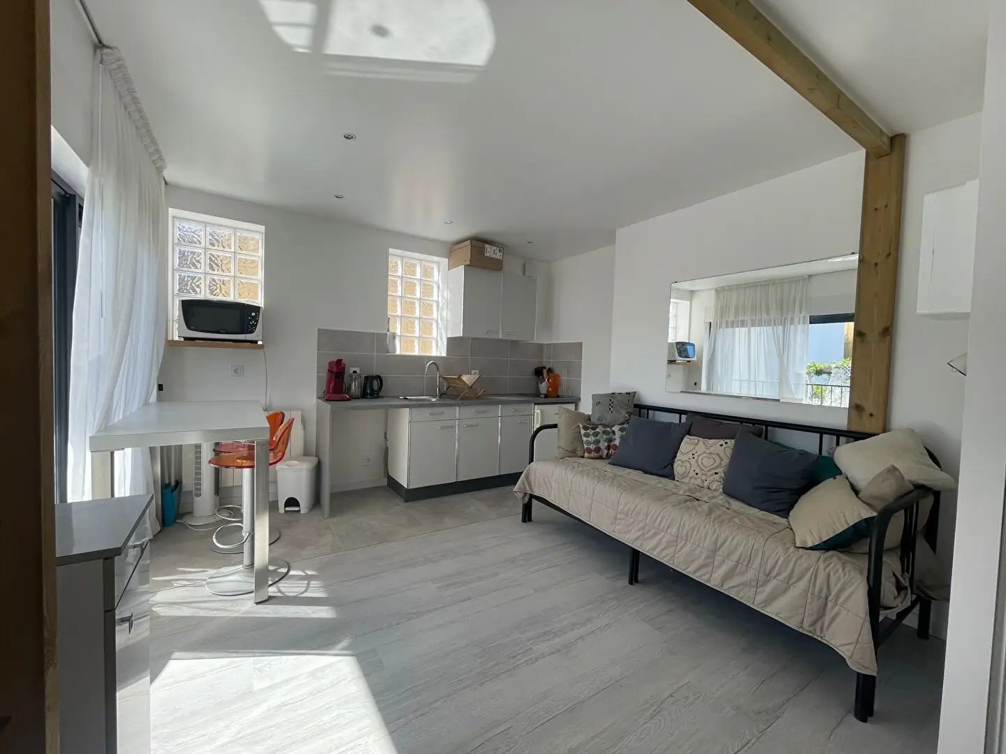 Appartement à louer, 17m², La Rochelle