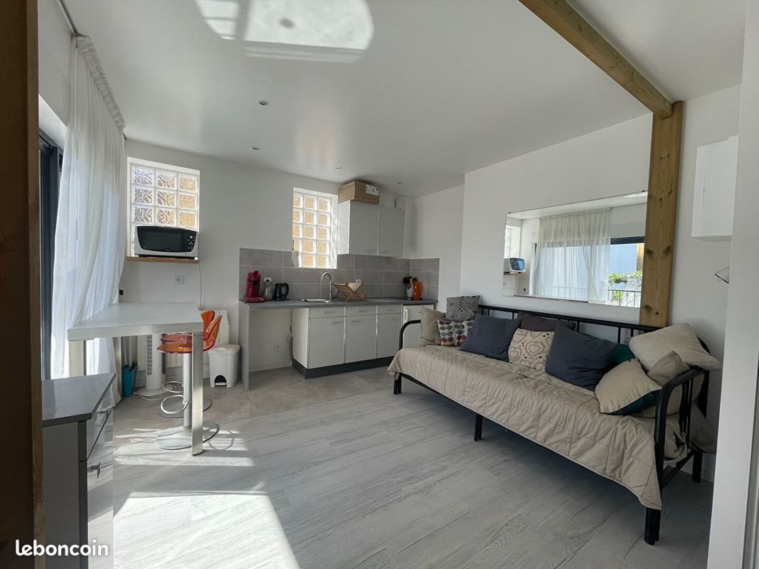 Appartement à louer, 18m², La Rochelle