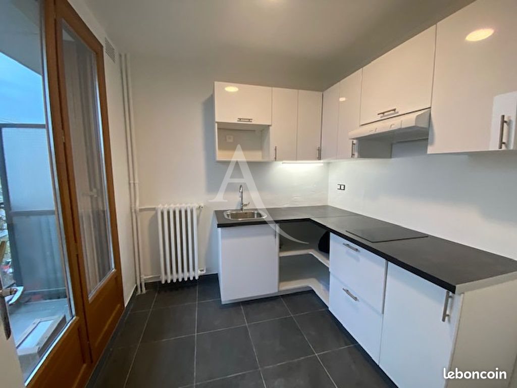 Appartement à louer, 32m², Saint-Maur-des-Fossés