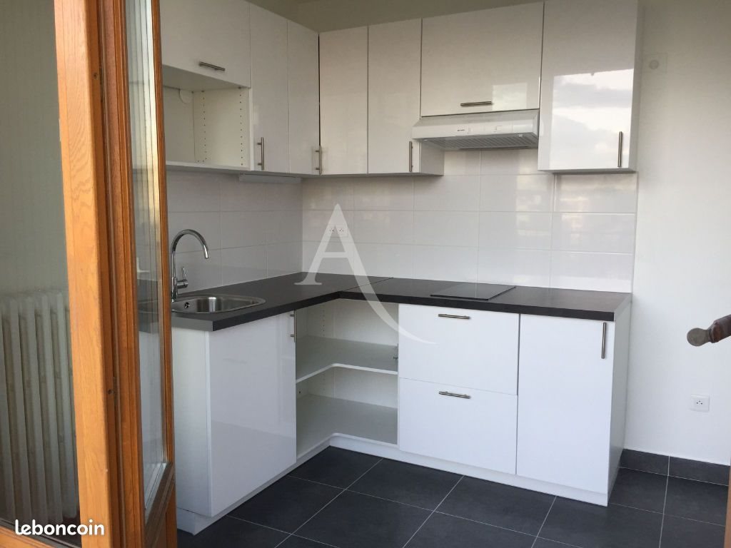 Appartement à louer, 32m², Saint-Maur-des-Fossés