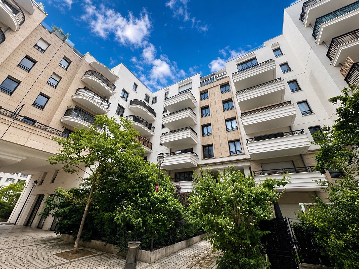 Appartement à vendre, 83m², Suresnes