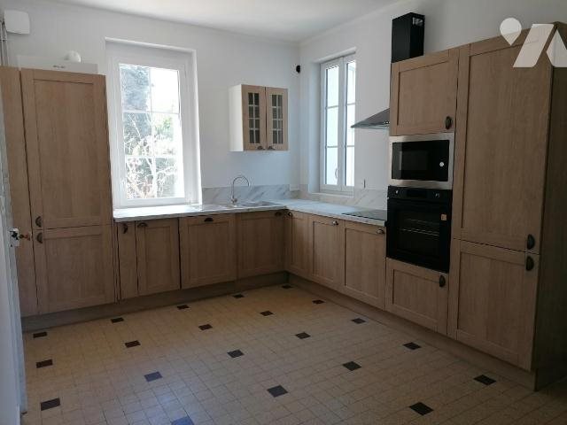 Maison à louer, 93m², Luneray