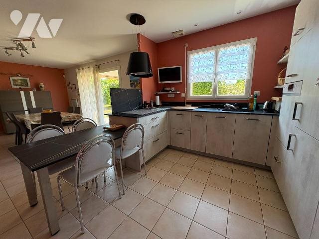 Maison à vendre, 143m², Etalondes