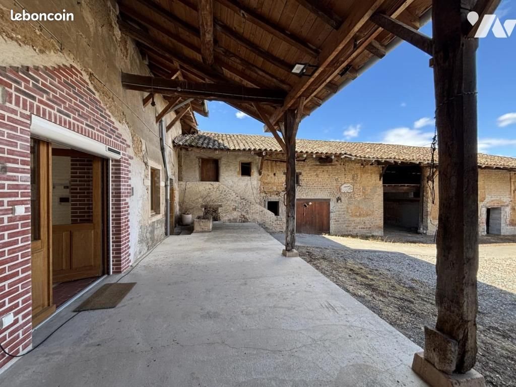 Maison à vendre, 115m², Genouilleux