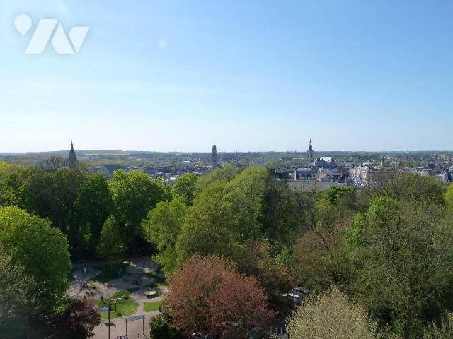 Appartement à louer, 145m², Cambrai