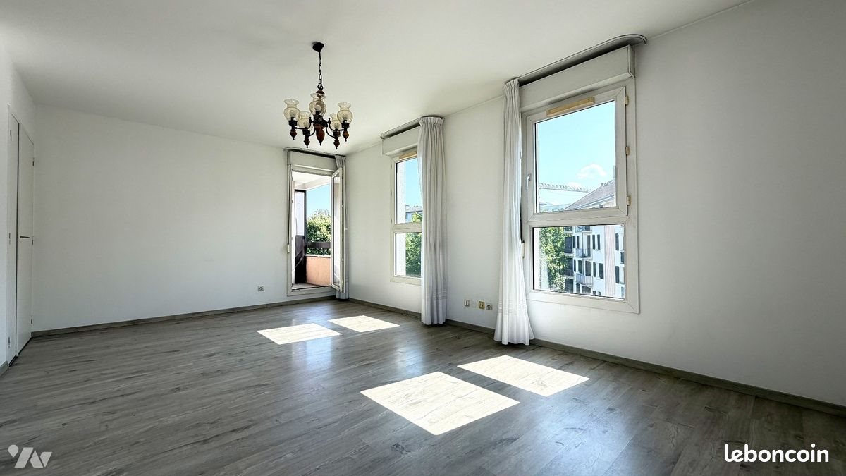 Appartement à vendre, 70m², Cran-Gevrier