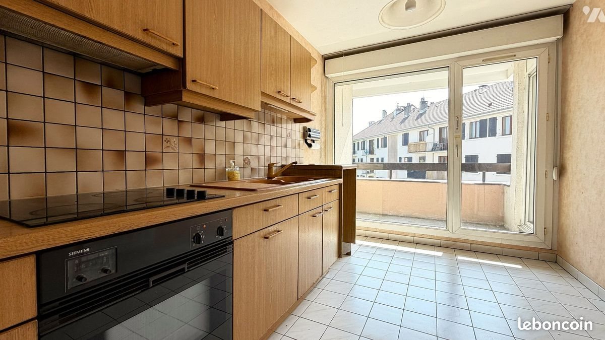 Appartement à vendre, 70m², Cran-Gevrier
