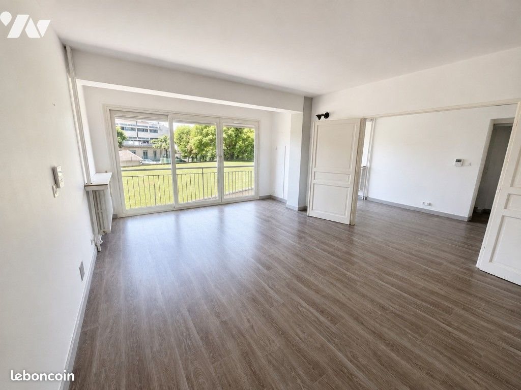 Appartement à vendre, 97m², Bourg-en-Bresse
