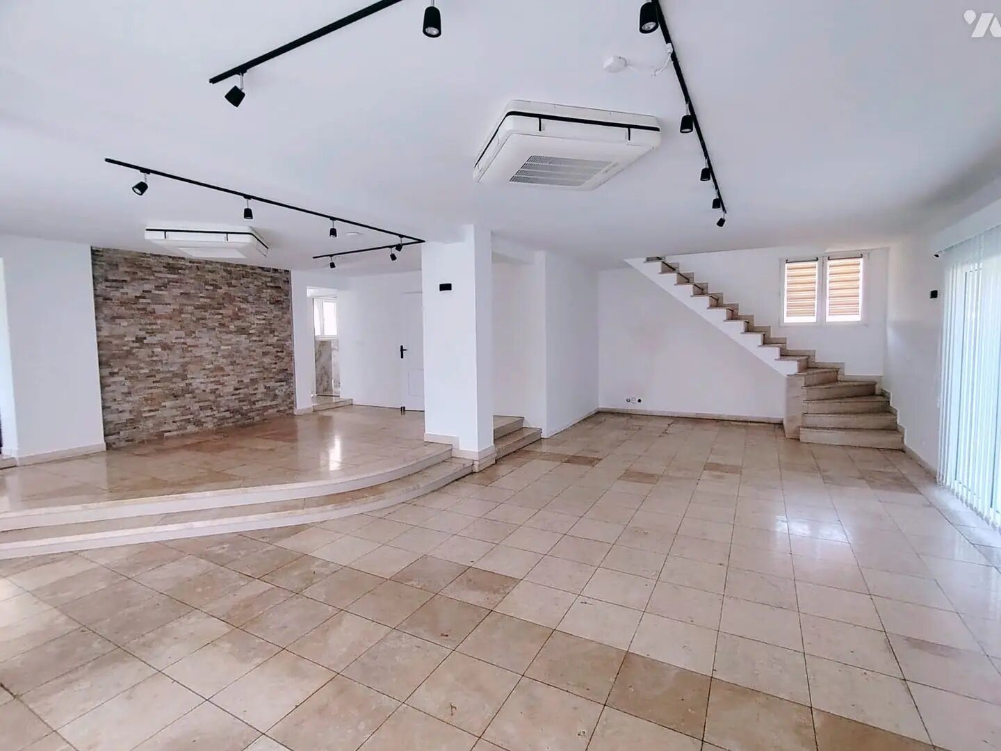 Maison à vendre, 195m², Cauvigny