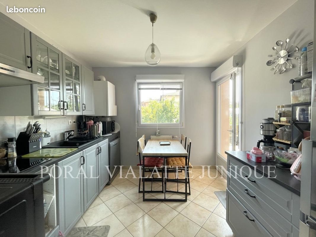 Appartement à vendre, 97m², Ambérieu-en-Bugey
