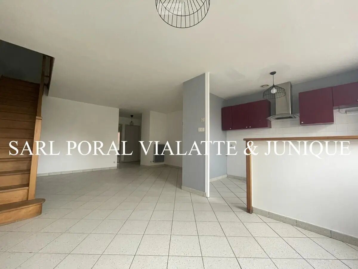 Appartement à louer, 92m², Ambérieu-en-Bugey
