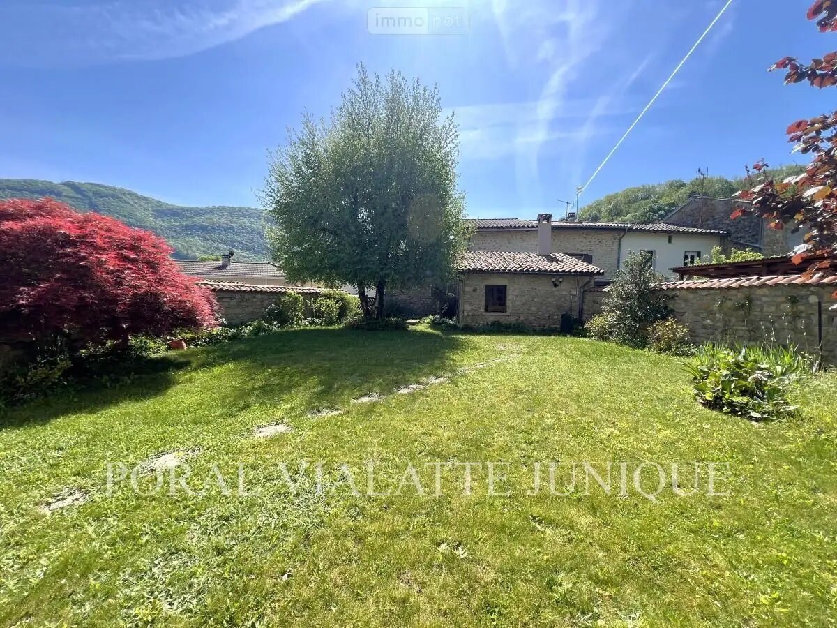 Maison à vendre, 132m², Bettant