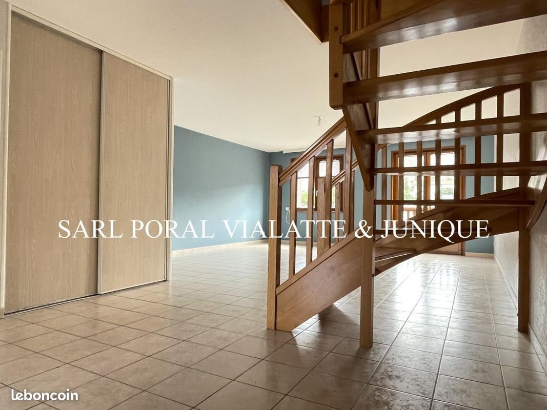 Appartement à louer, 125m², Ambérieu-en-Bugey