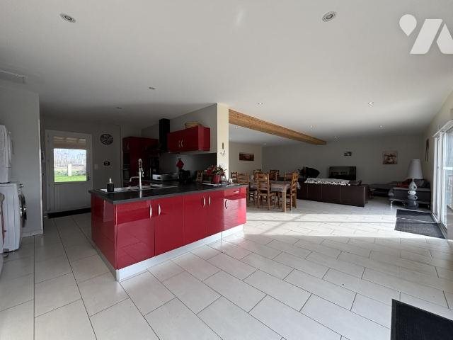 Maison à vendre, 272m², Hommes