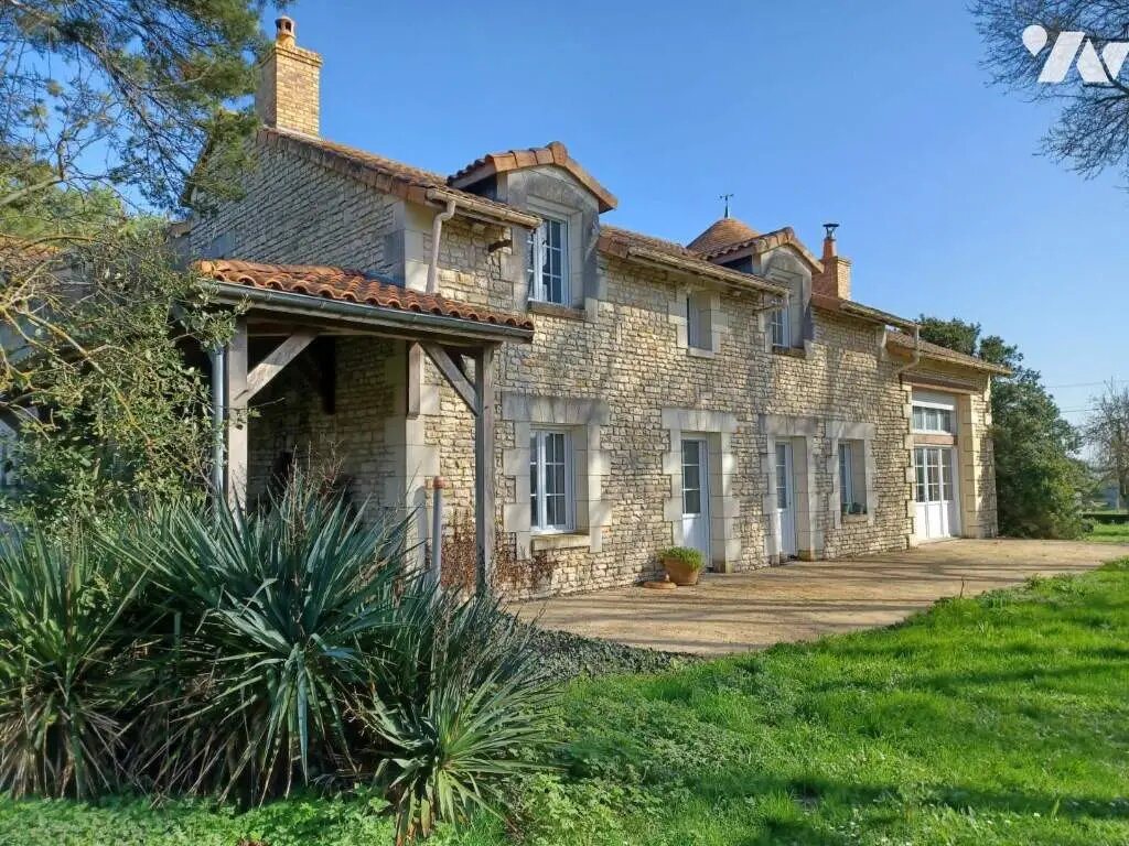 Maison à vendre, 320m², Loudun