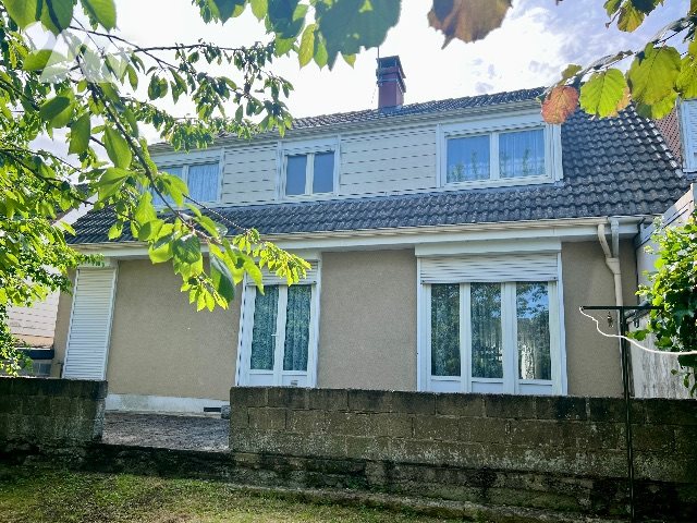 Maison à vendre, 121m², Saint-Quentin
