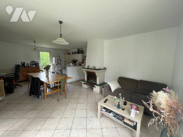 Maison à vendre, 179m², Etrelles