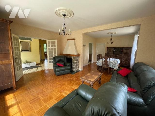Maison à vendre, 179m², Etrelles
