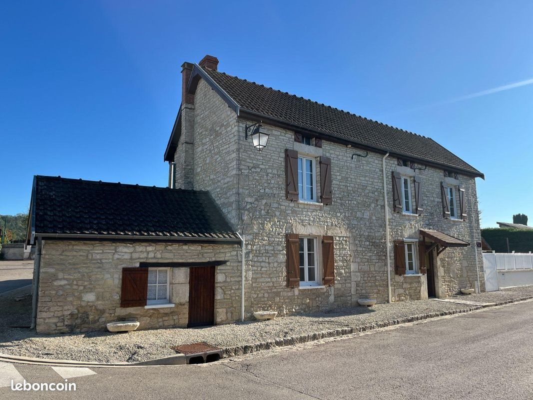 Maison à vendre, 92m², Gyé-sur-Seine